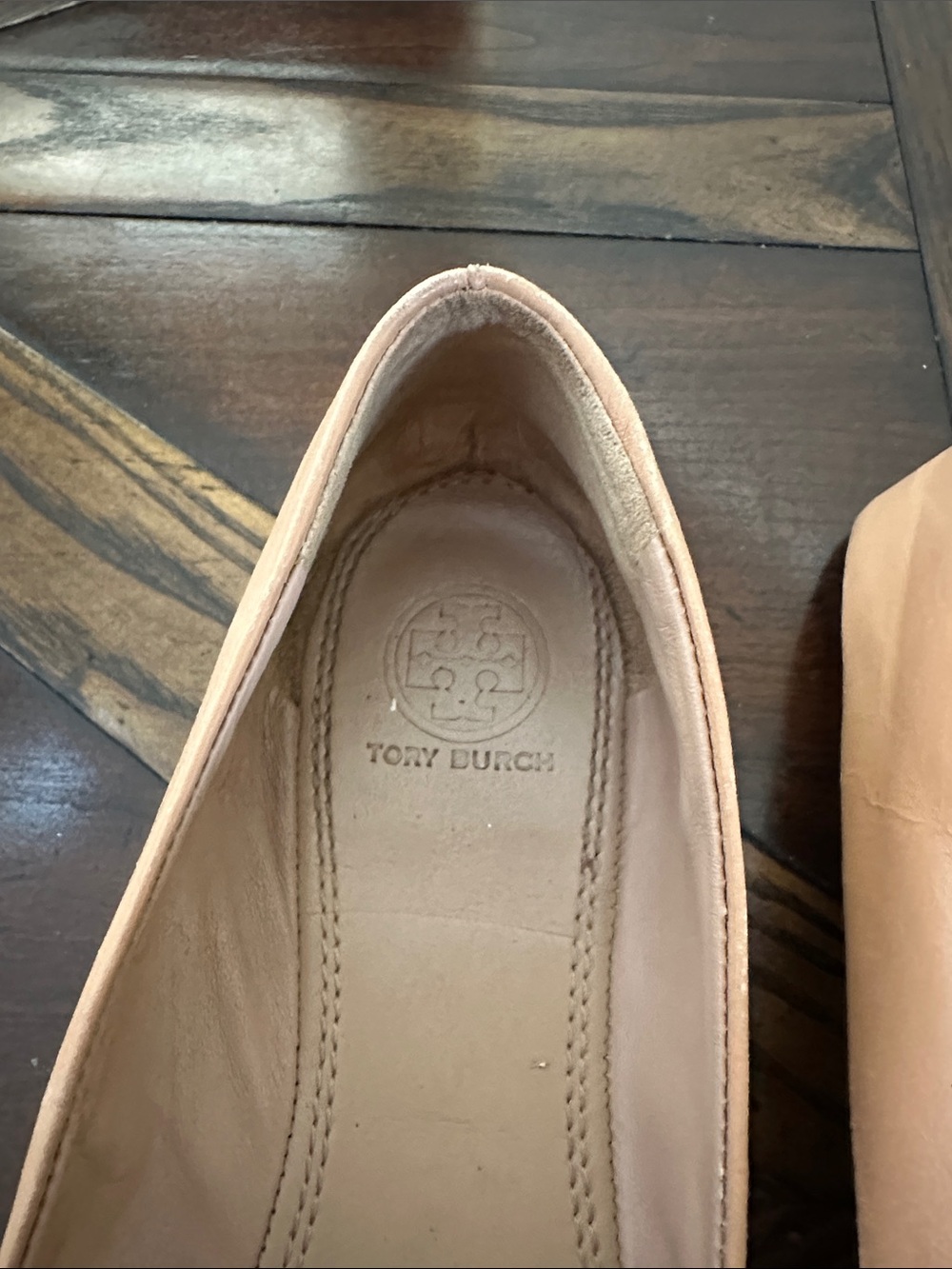 Tory Burch Peach Leather Logo Ballet Flats - Picture 4 of 4